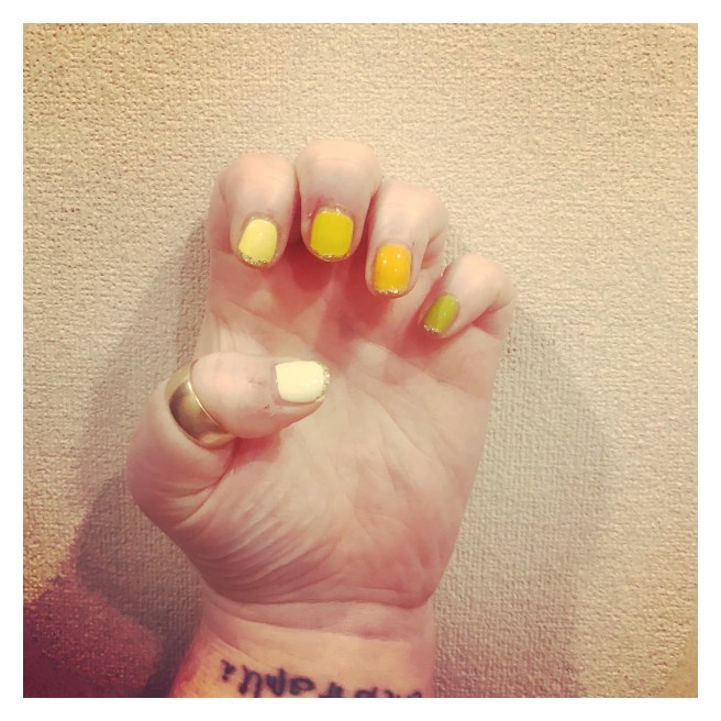 ly h Kerr citrus French manicure 