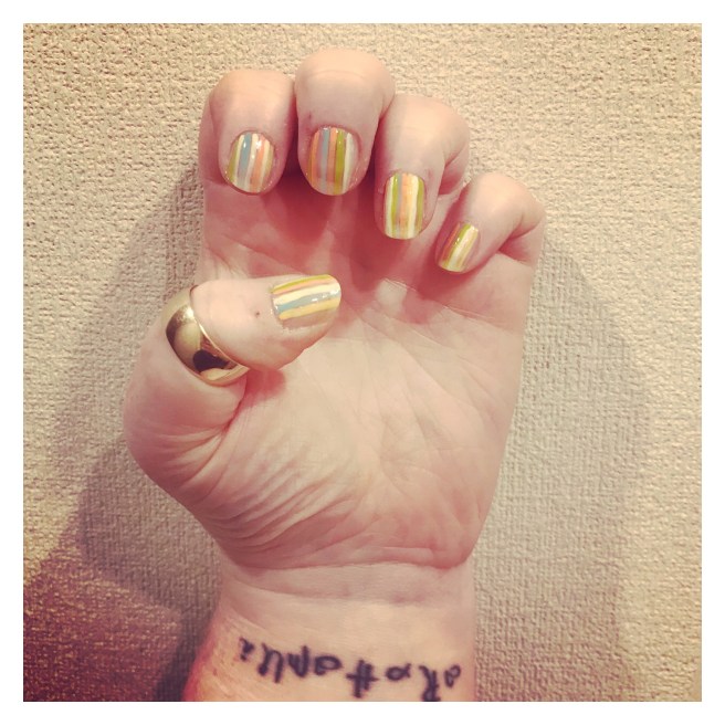 ly h Kerr candy stripes manicure 