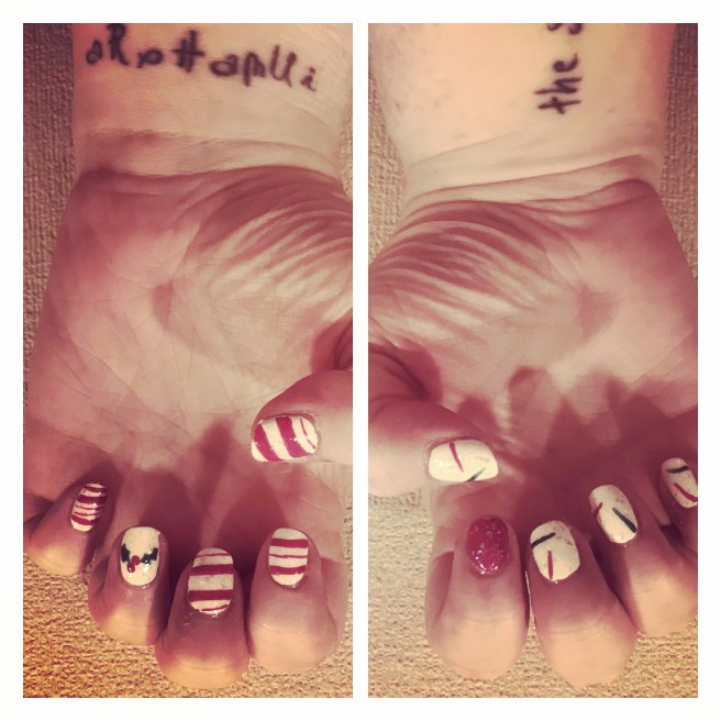Xmas nail art. Candy cane stripe & holly 