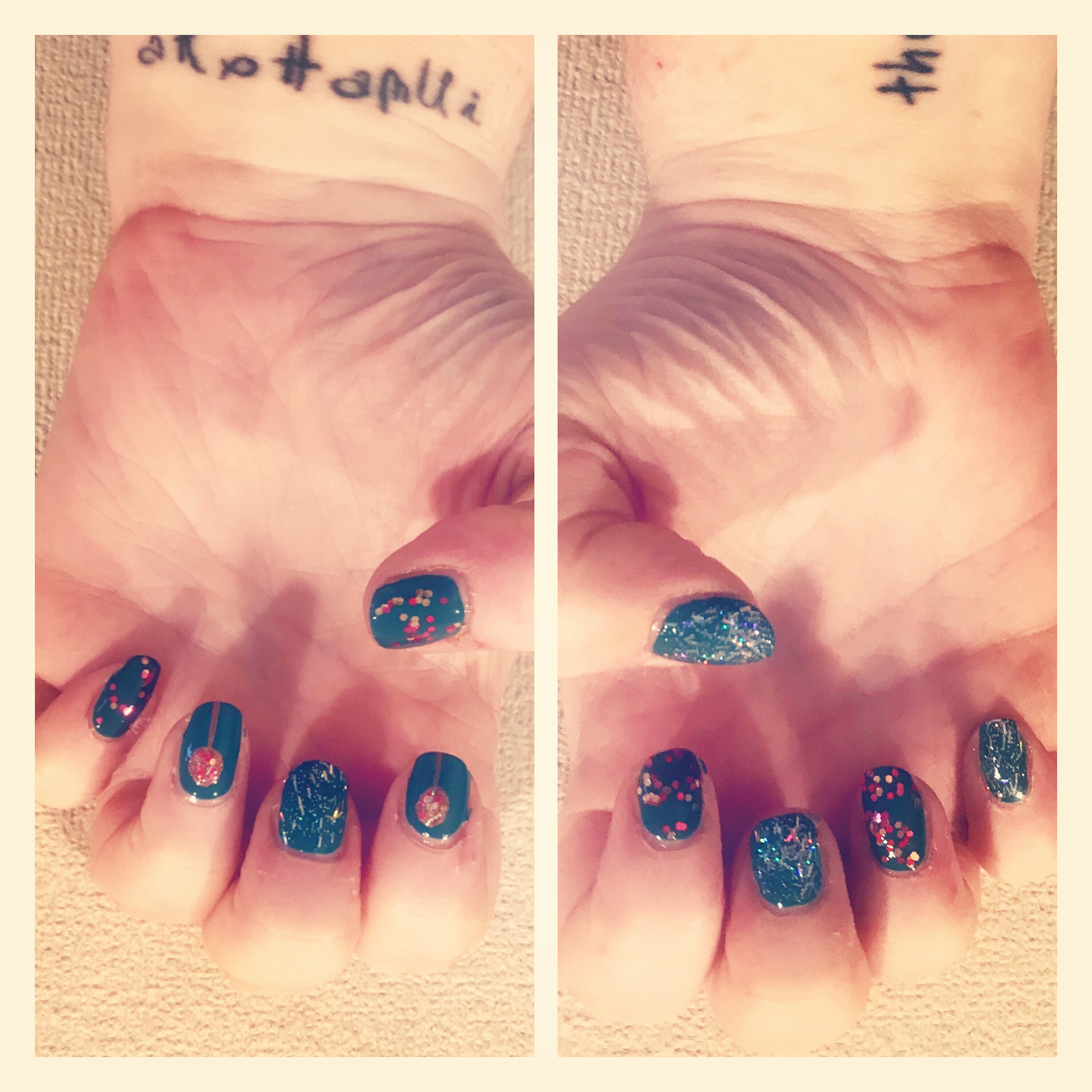 Xmas nail art. Glitter baubles on green base