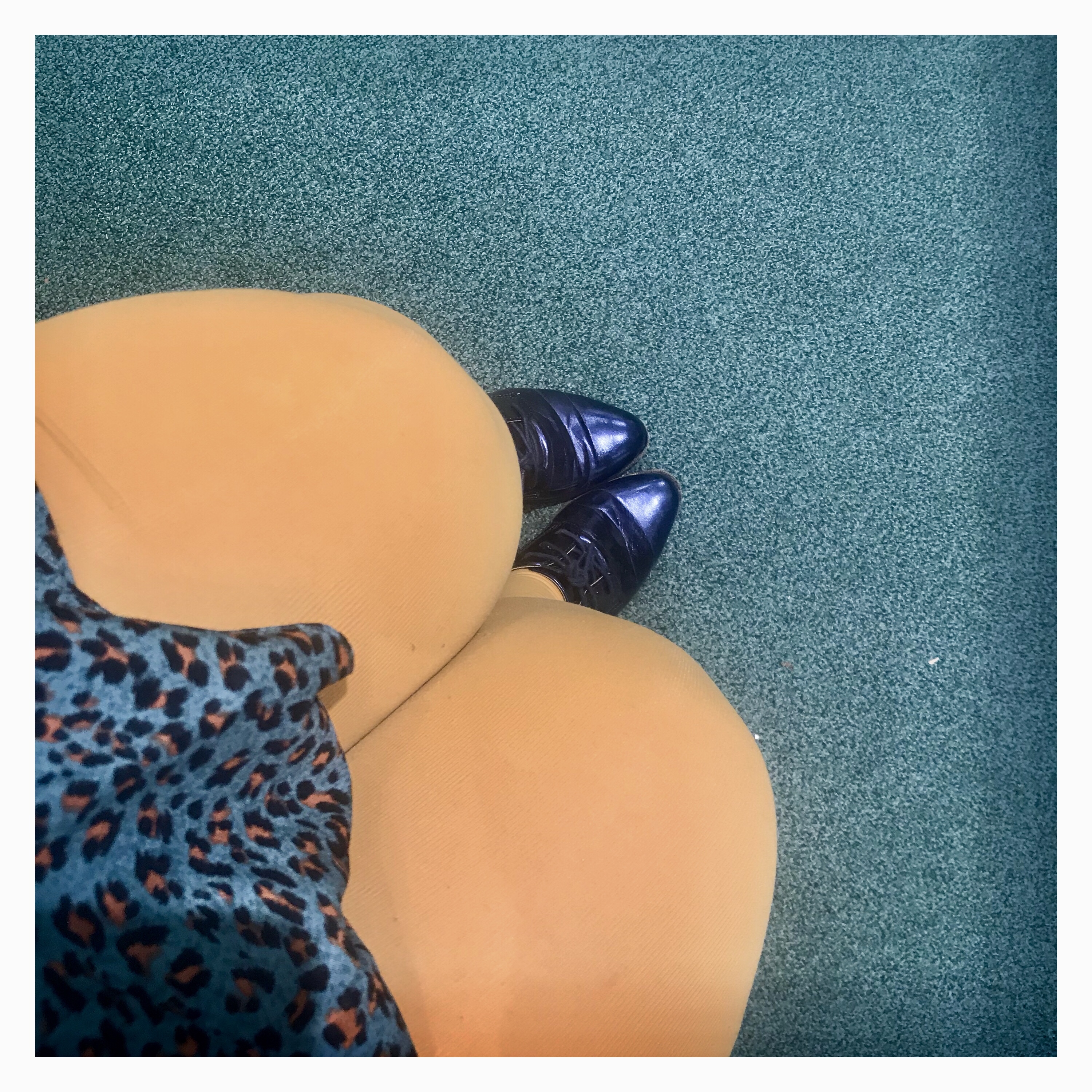 Mustard snag tights & blue oxfords 