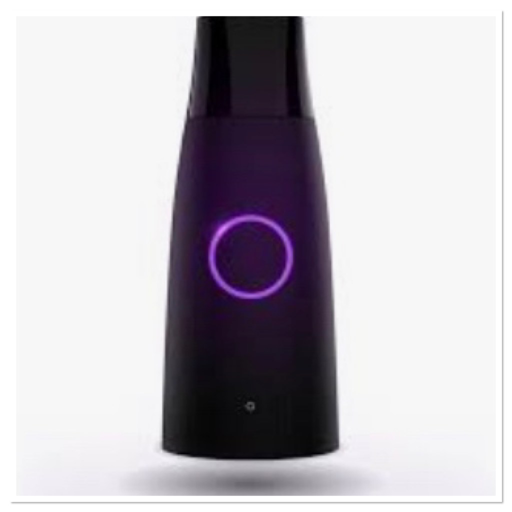 Black lumen device with purple light 